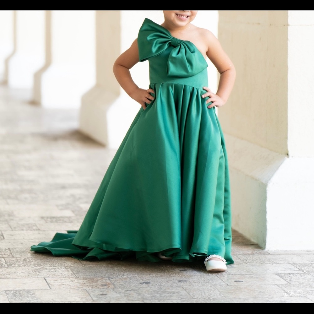 Unique Beautiful Dress